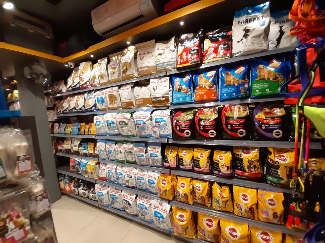 Shop Pet Food Near Me – Best Deals On Quality Brands!