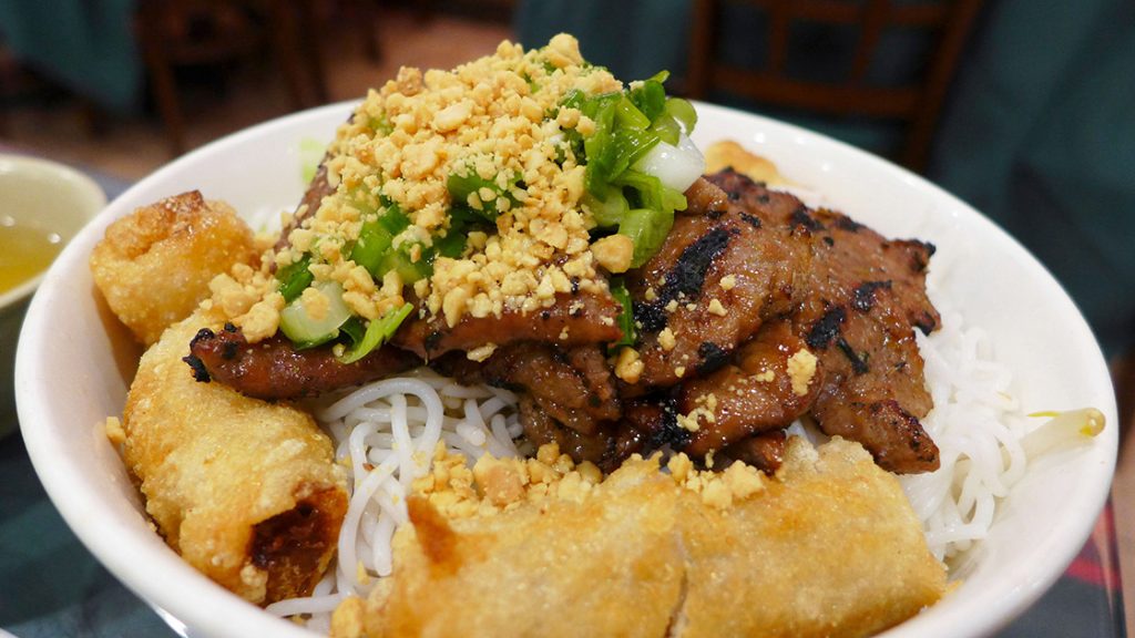 Find Amazing Viet Food Near Me – Explore Local Favorites