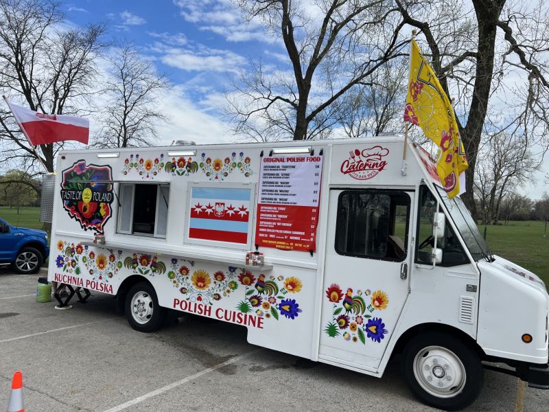 Food Trucks Near Me Open Now – Delicious Eats Await!