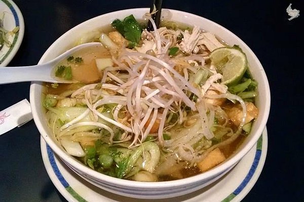 Find Amazing Viet Food Near Me – Explore Local Favorites